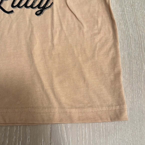 Urban Outfitters Halloween Graphic Shirt Size Medium - Picture 3 of 3